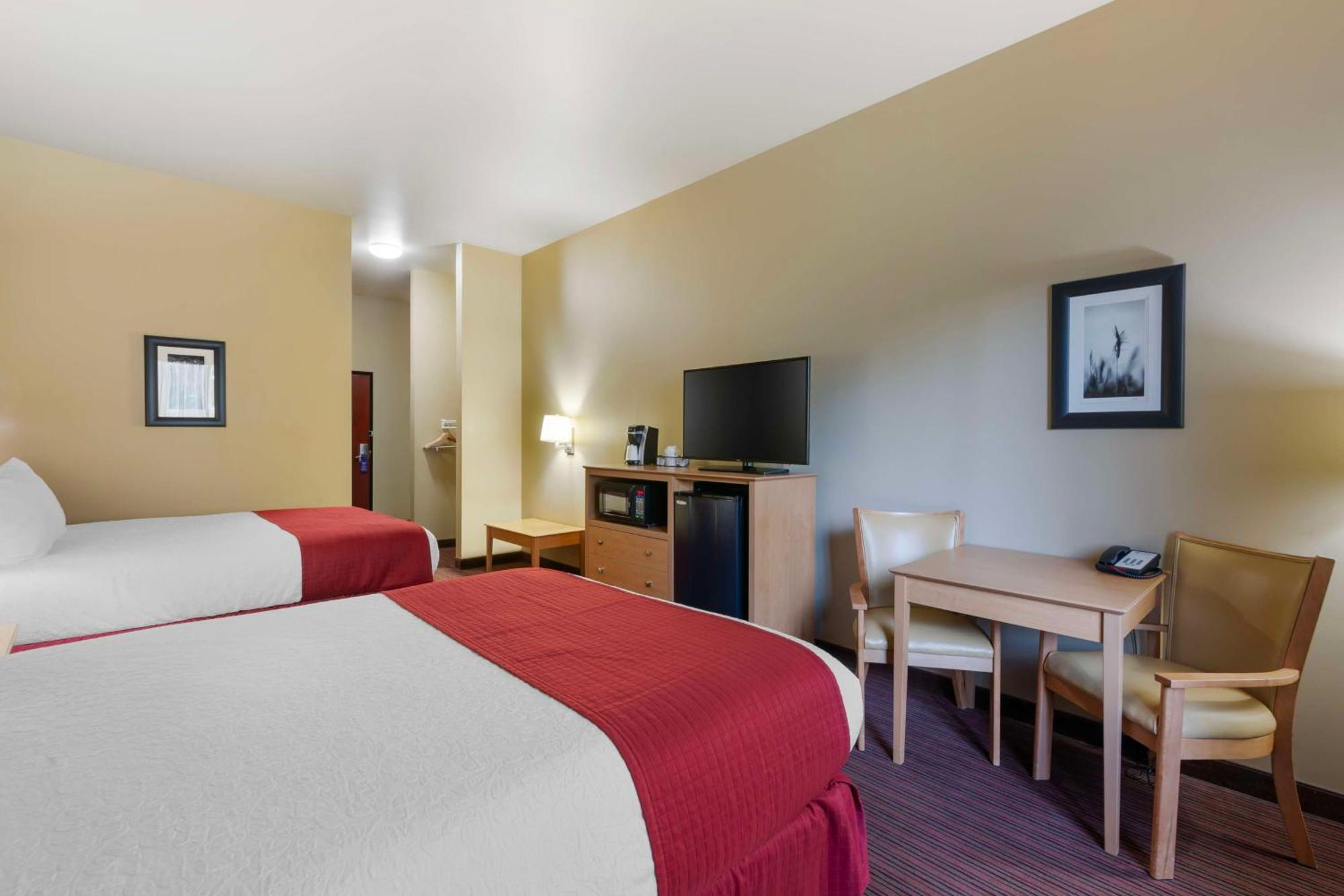 Best Western Golden Prairie Inn And Suites Sidney Ngoại thất bức ảnh